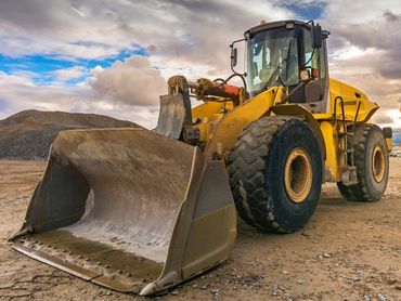 Front end loader